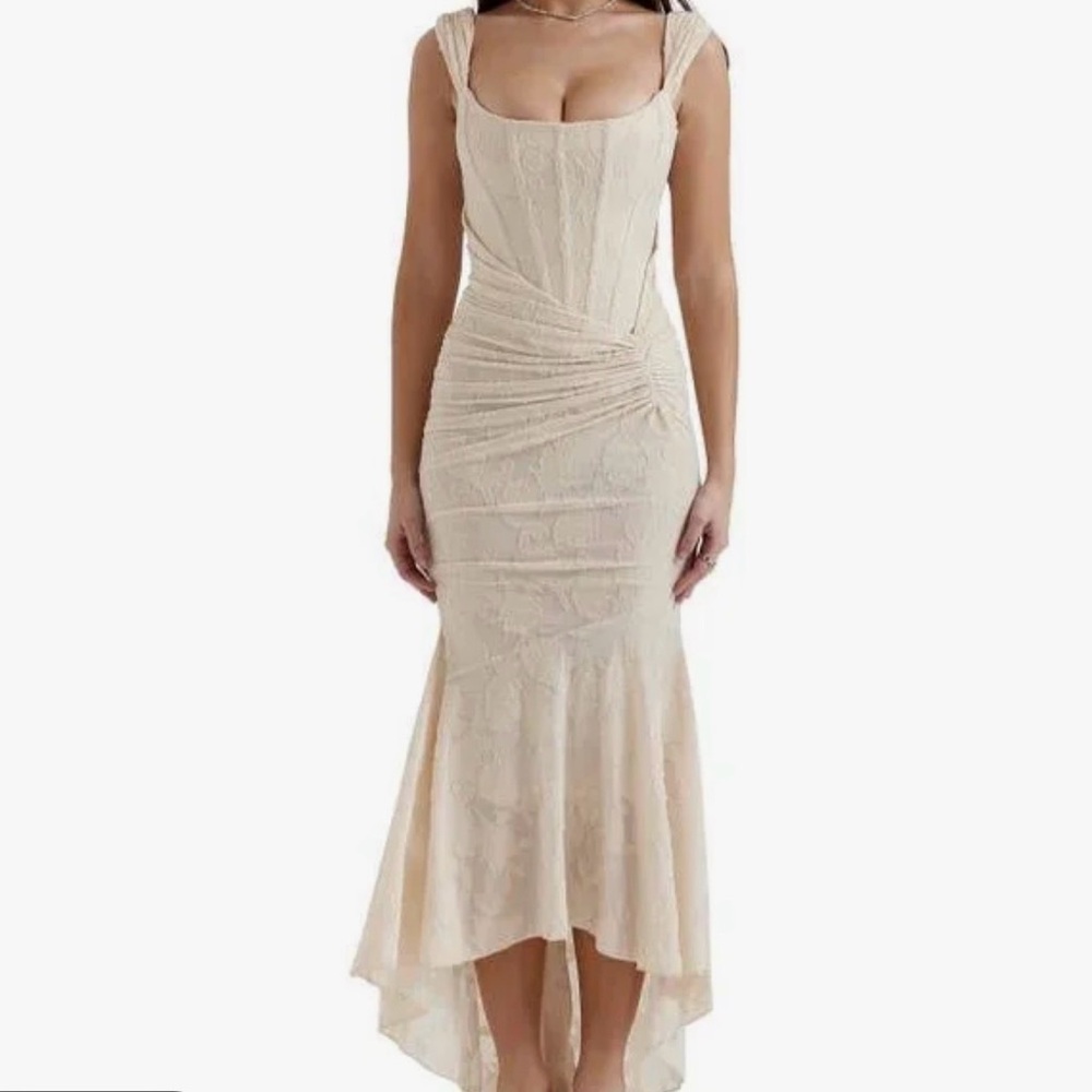 Sleeveless Cream Lace Ruched Midi Dress